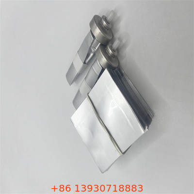 High-Precision Bag-on-Valve Lubricant Dispensers for Automotive Maintenance with Targeted and Non-Clogging Application.