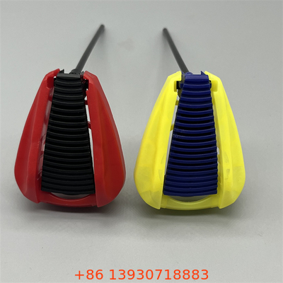 Versatile Retractable Foldable Sprayer for Homeowners and Commercial Use with Ergonomic Handle and Quick-Release Mechanism