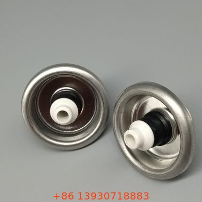 Durable and High-Flow PU Foam Spray Valve for Professional Insulation Installers with Anti-Clog and Ergonomic Grip Design.